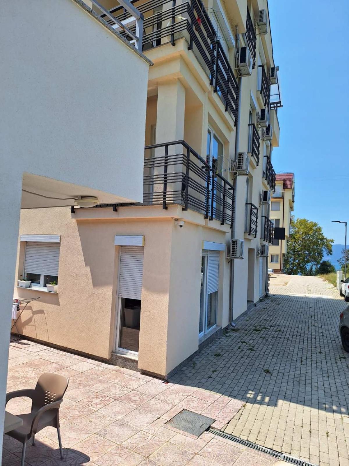 Apartments Lakeside Elesec Ohrid Exterior foto